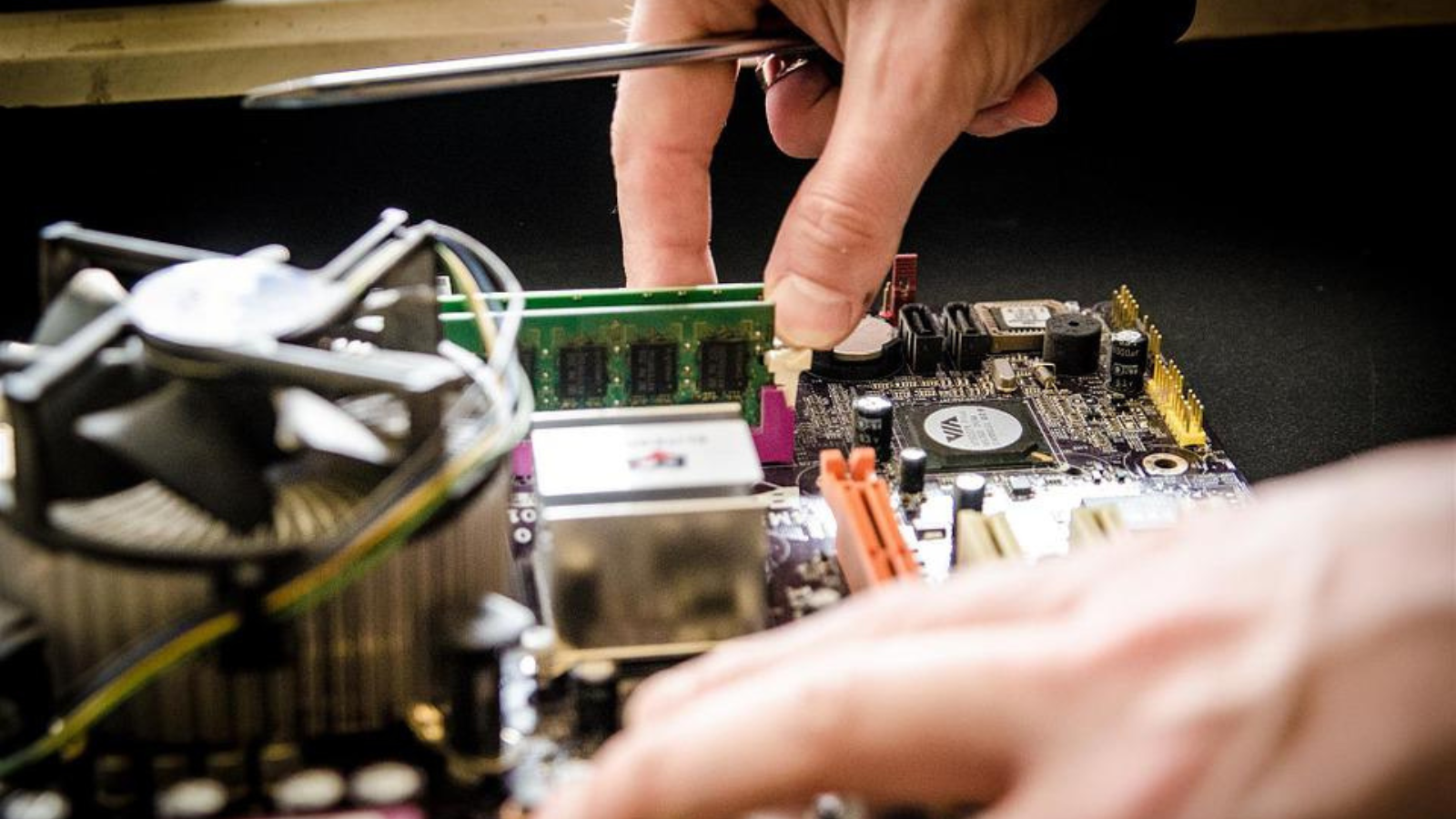 How to Check Your PC’s Current Specification:  